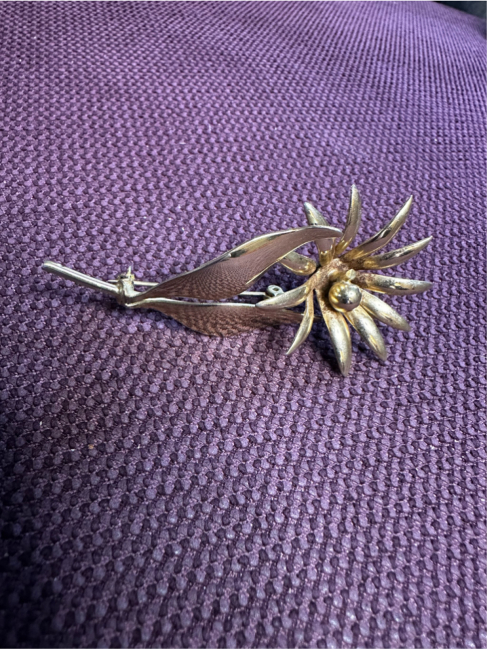 Gold Tone Floral Brooch
